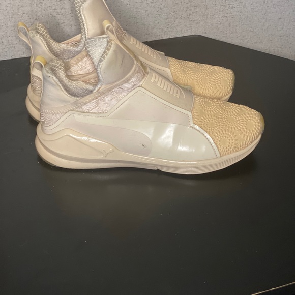 Cream Puma Stylish - Picture 1 of 4